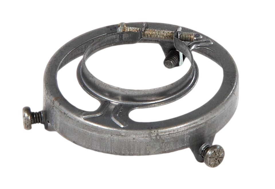 2 1/4" Fitter Size, Clamp-on Type Steel Lamp Shade Holder