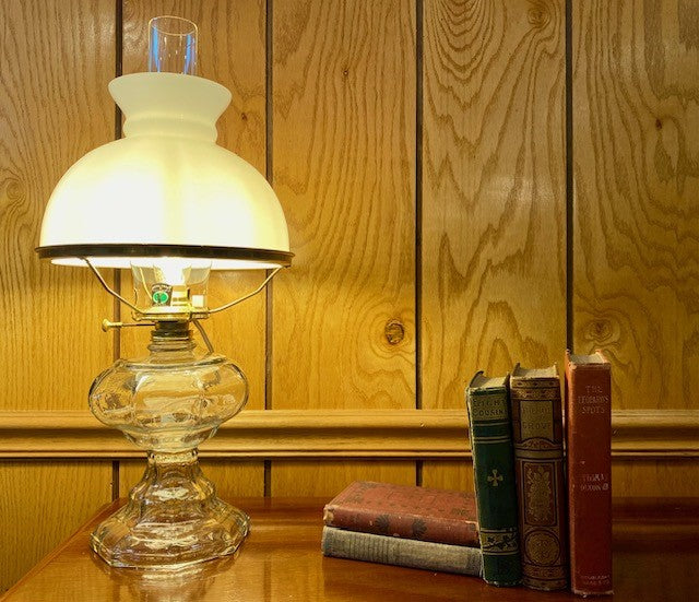 Clear Walling Lamp Complete with Electric Burner and Chimney and Shade (67516)