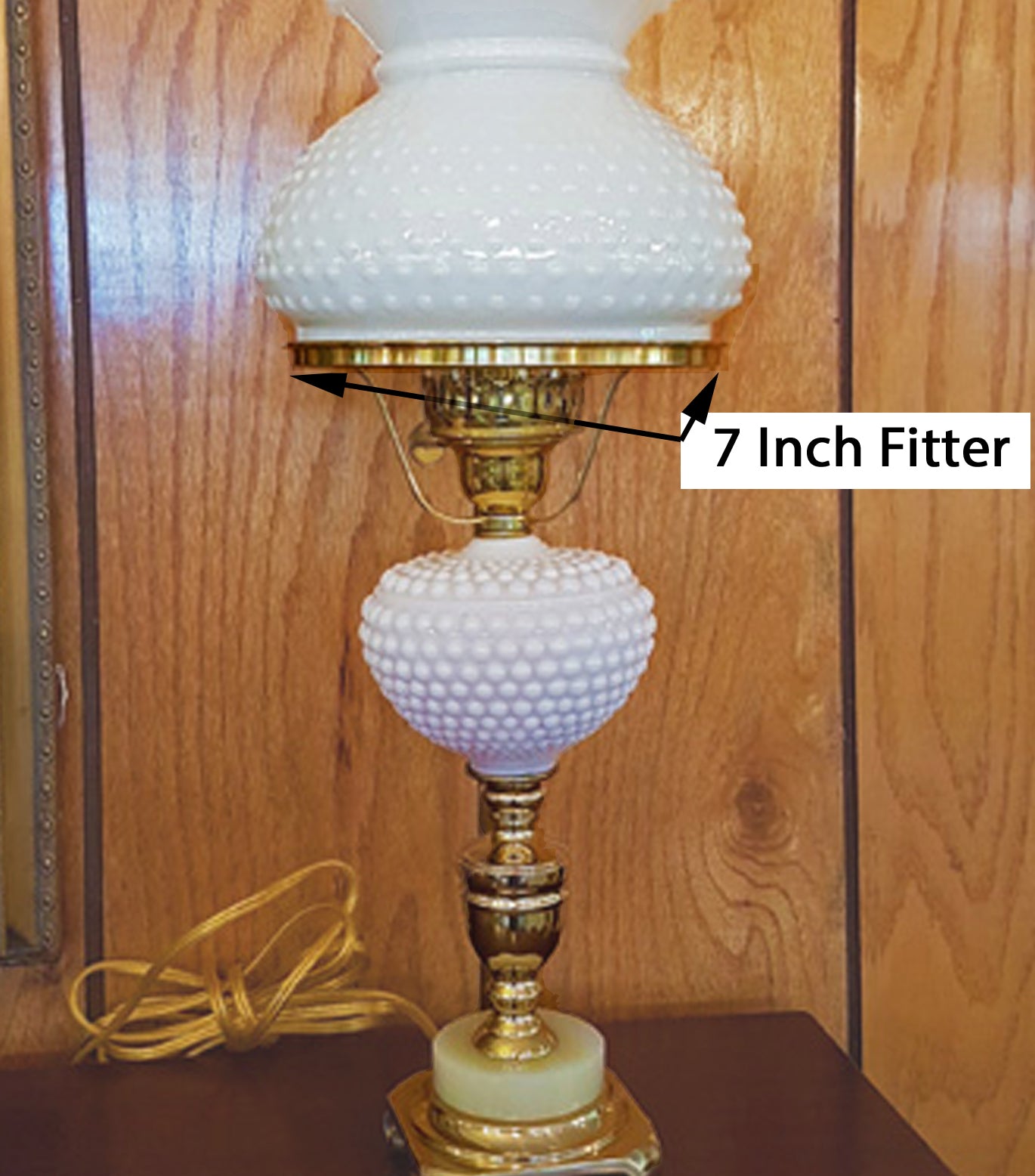 Rib Shade, Cream Background, 7 inch fitter (00618)