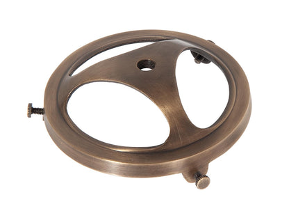 4 Inch Fitter Antique Brass Finish Cast Brass Lamp Shade Holder, Tap 1/8F Center Hole 