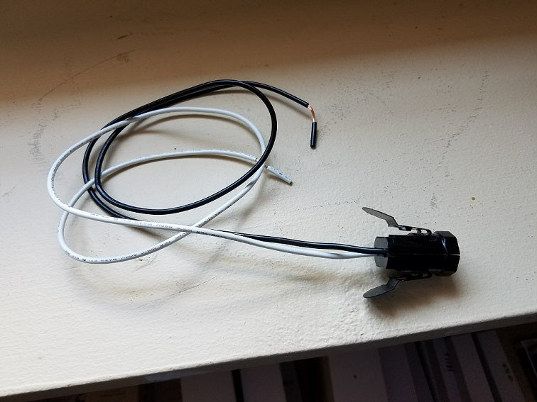 Keyless Candelabra Socket With Spring Clips (48235) - Antique Lamp ...